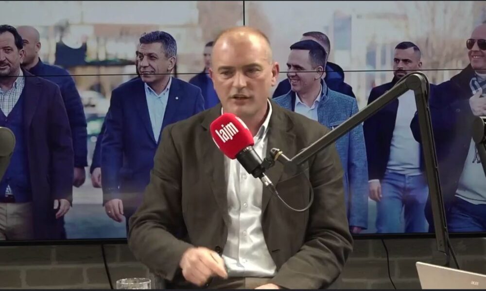 Snopçe  Gjatë kësaj qeverisje komunat shqiptare u mbështeten nga Qeveria si asnjëherë më parë