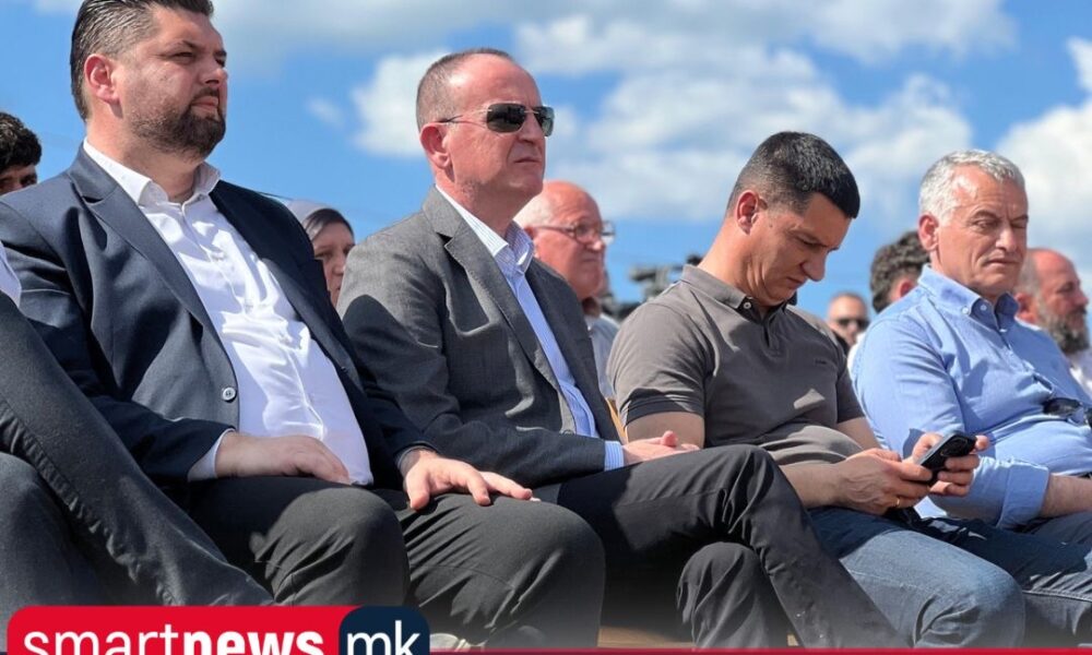 Taravari  i vetmi lider qeverisës që nderoi dëshmorët në përvjetorin e çlirimit të Sllupçanit