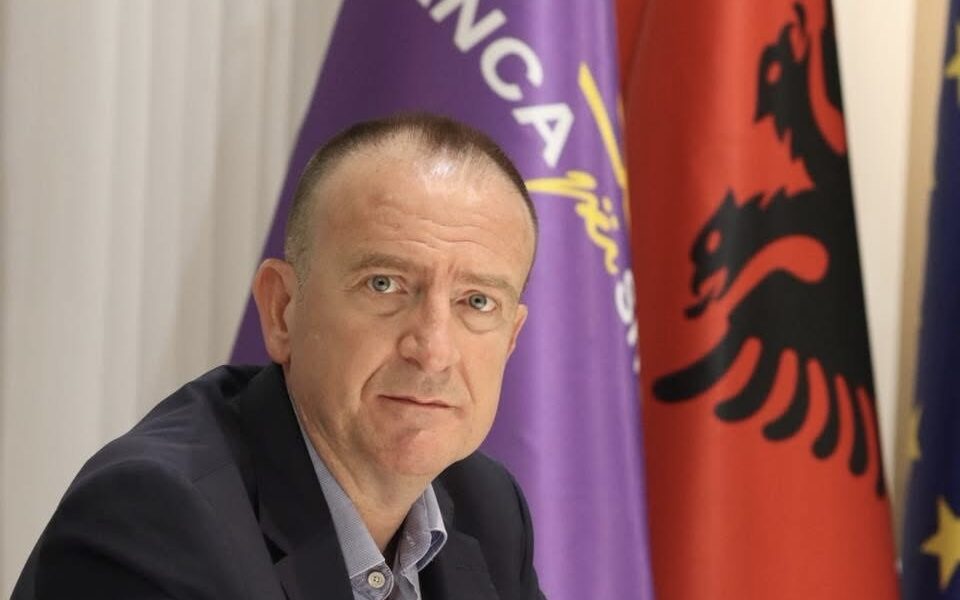Taravari  Kandidatët e ASH së do të fitojnë që në ruandin e parë për kryetar komune