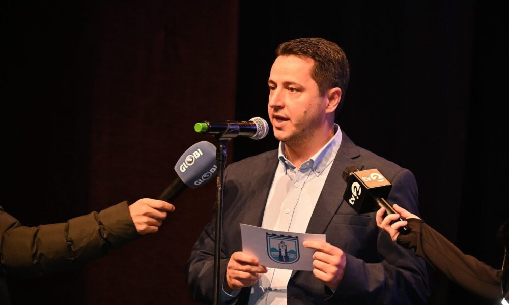 Valbon Limani  Zoti e bekoftë gjuhën shqipe  Festimi i Alfabetit të gjuhës shqipe forcon gjuhën dhe unitetin kombëtar