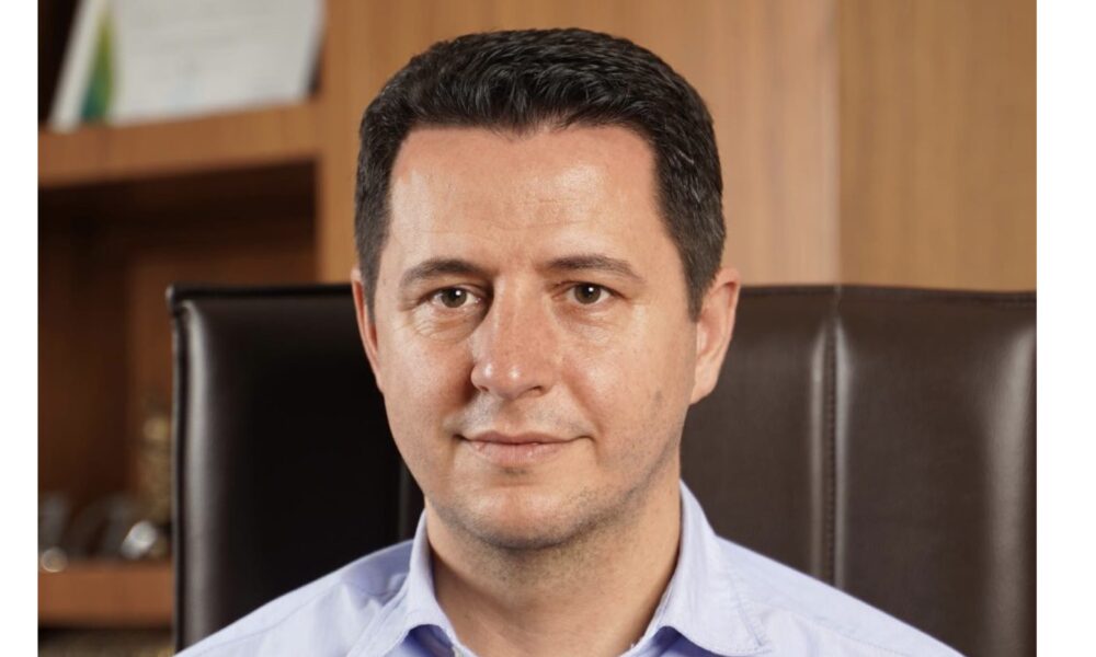 Valbon Limani uron komunitetin turk për Ditën e Arsimit në Gjuhën Turke