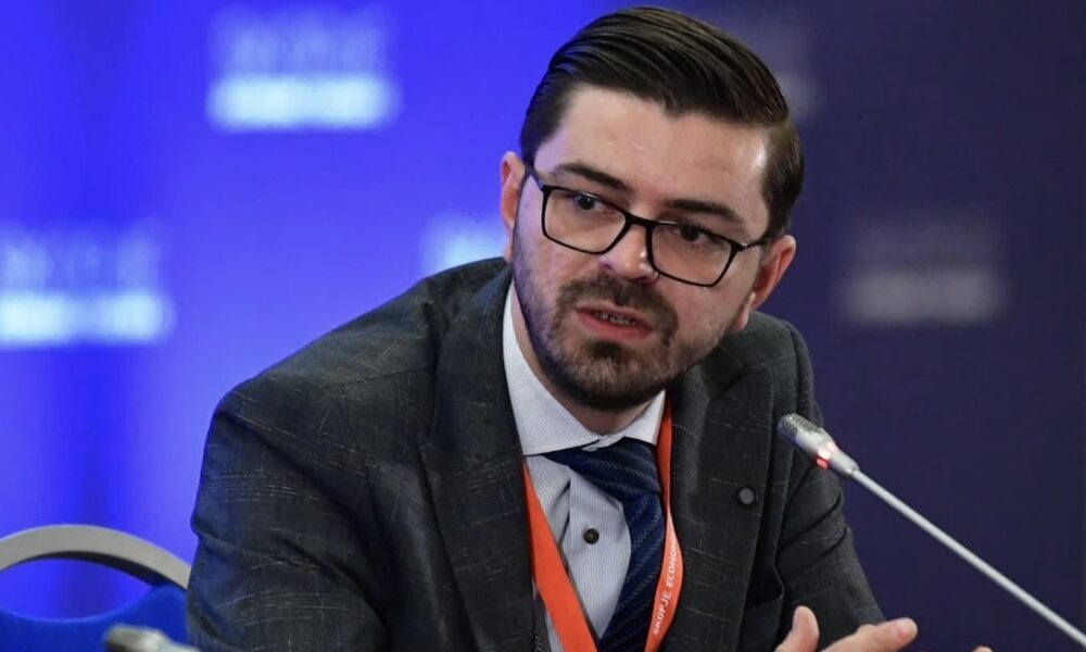 Selimi  Takimi i liderëve me Mickoskin   vetëm nëse tema e vetme janë ndryshimet kushtetuese