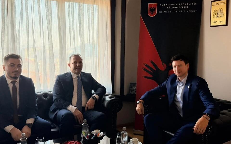 Spasovski takon ambasadorin shqiptar  Theksohet bashkëpunimi dhe perspektiva evropiane e Ballkanit Perëndimor