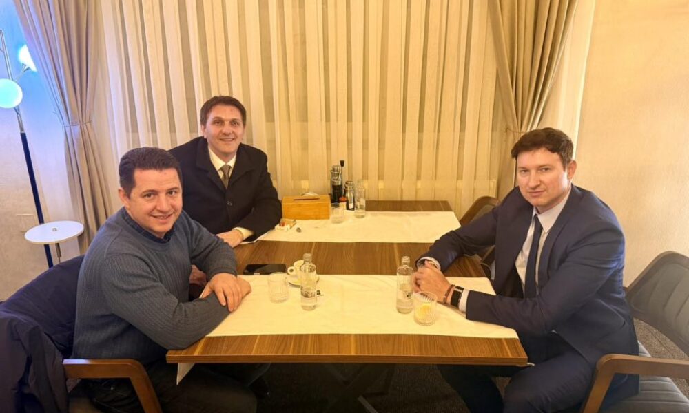 Ambasadori Meidani takon Valbon Limanin dhe Isen Shabanin