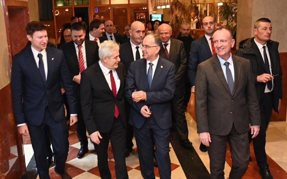 Meidani  Takim mes Begajt  Ahmetit dhe Taravarit për forcimin e bashkëpunimit institucional